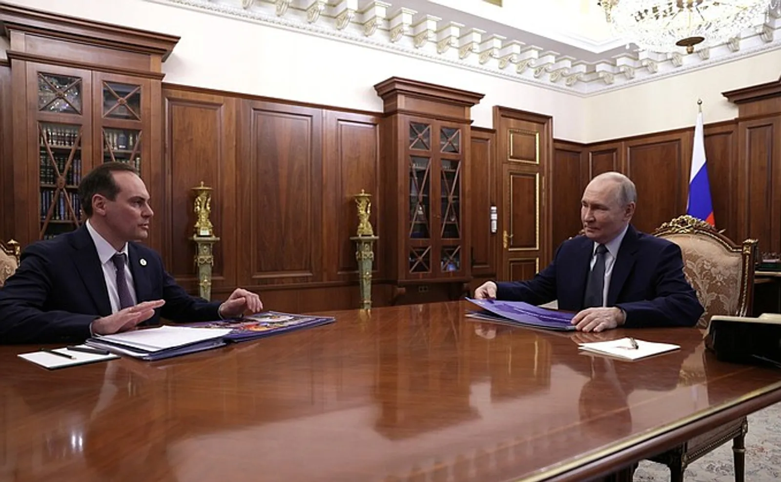 Владимир Путин провёл рабочую встречу с главой Мордовии