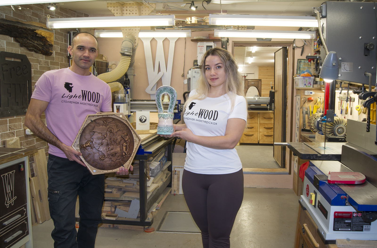 Семейное дело с душой: история мастерской Light WOOD из Мелеуза