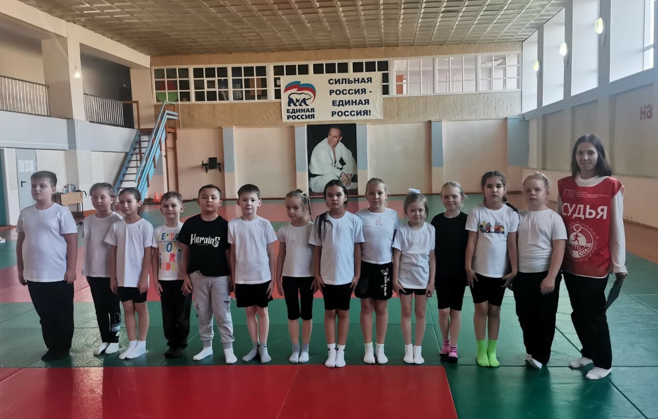 В Мелеузе воспитанники группы по кроссфиту выполнили нормы ГТО