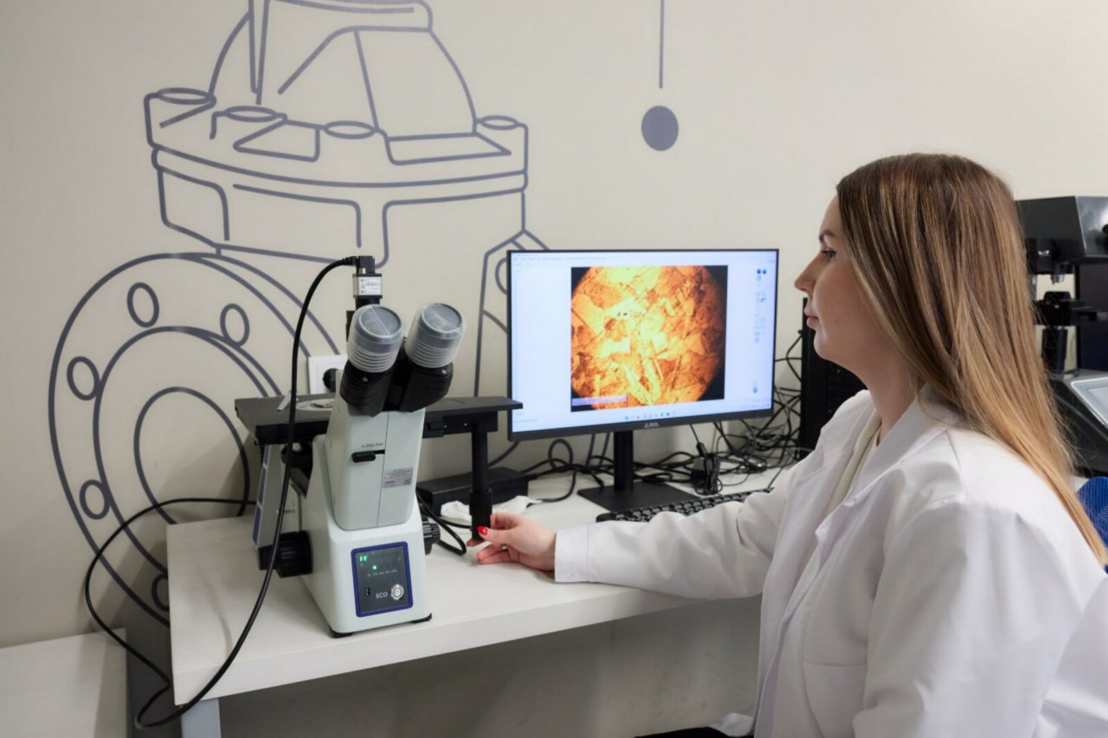 В Межвузовском кампусе Уфы открылась современная лаборатория металловедения