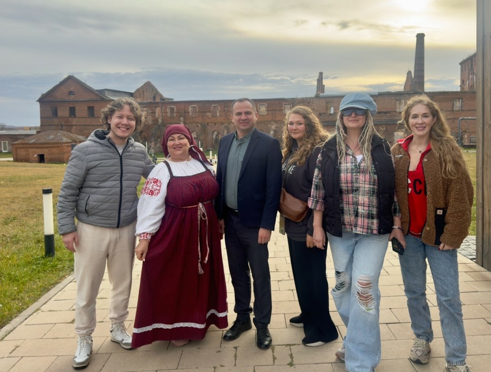 Село Воскресенское Мелеузовского района посетили шоумены из Санкт-Петербурга