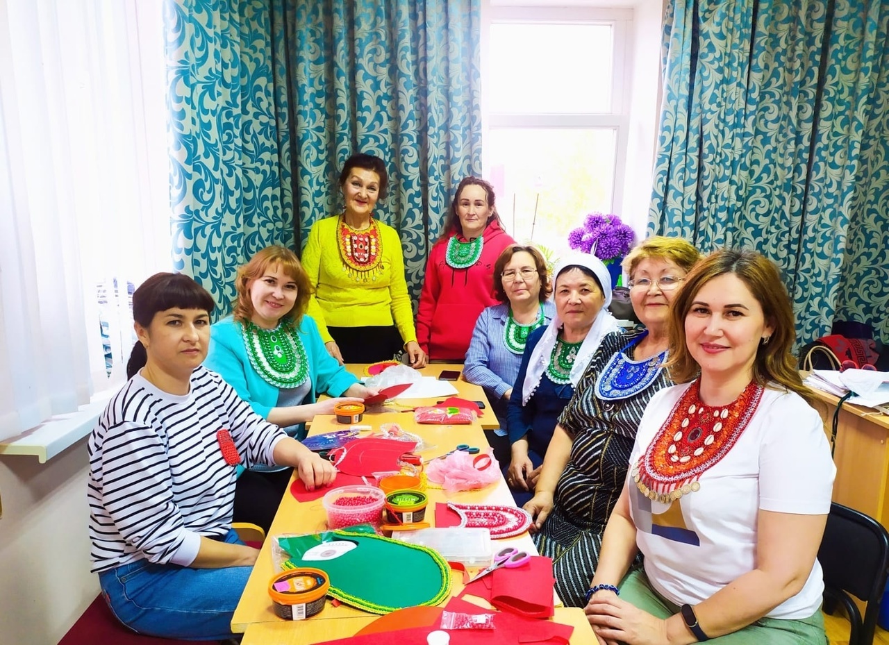 В Мелеузе общество башкирских женщин возрождает уникальное ремесло