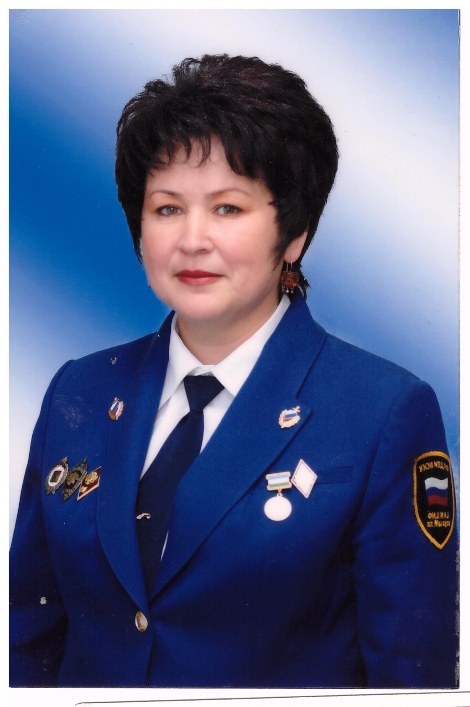 В Мелеузе прекрасный юбилей отмечает руководитель ЗАГСа Лилия Менчикова