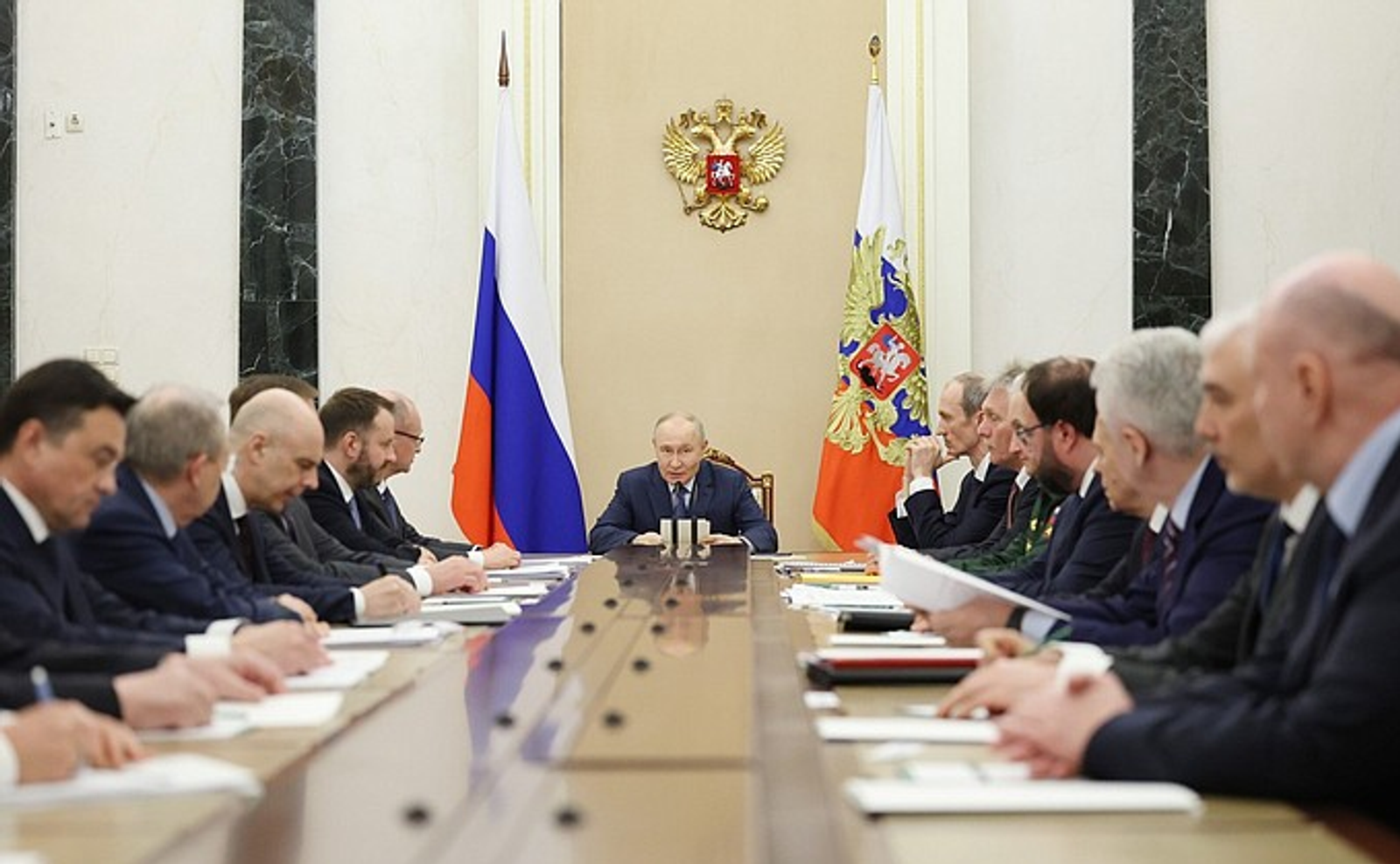 Президент провёл совещание по развитию технологий искусственного интеллекта