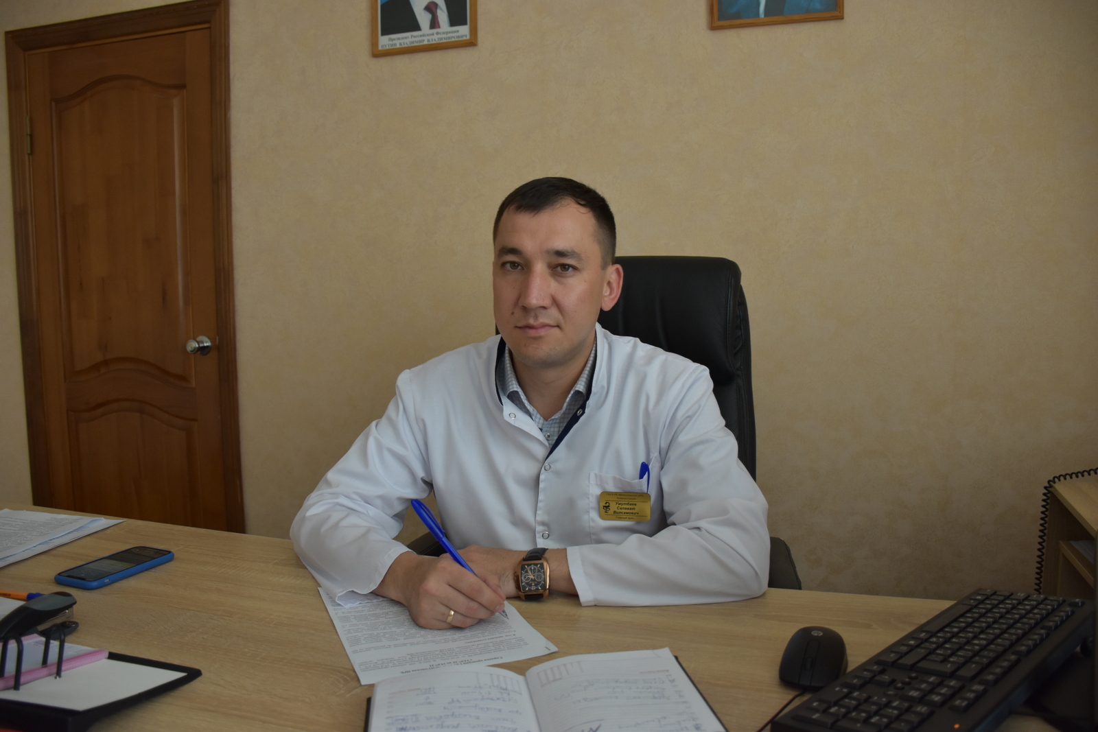 Салават Умутбаев: "Работники первичного медицинского звена принимают на себя серьёзную нагрузку "