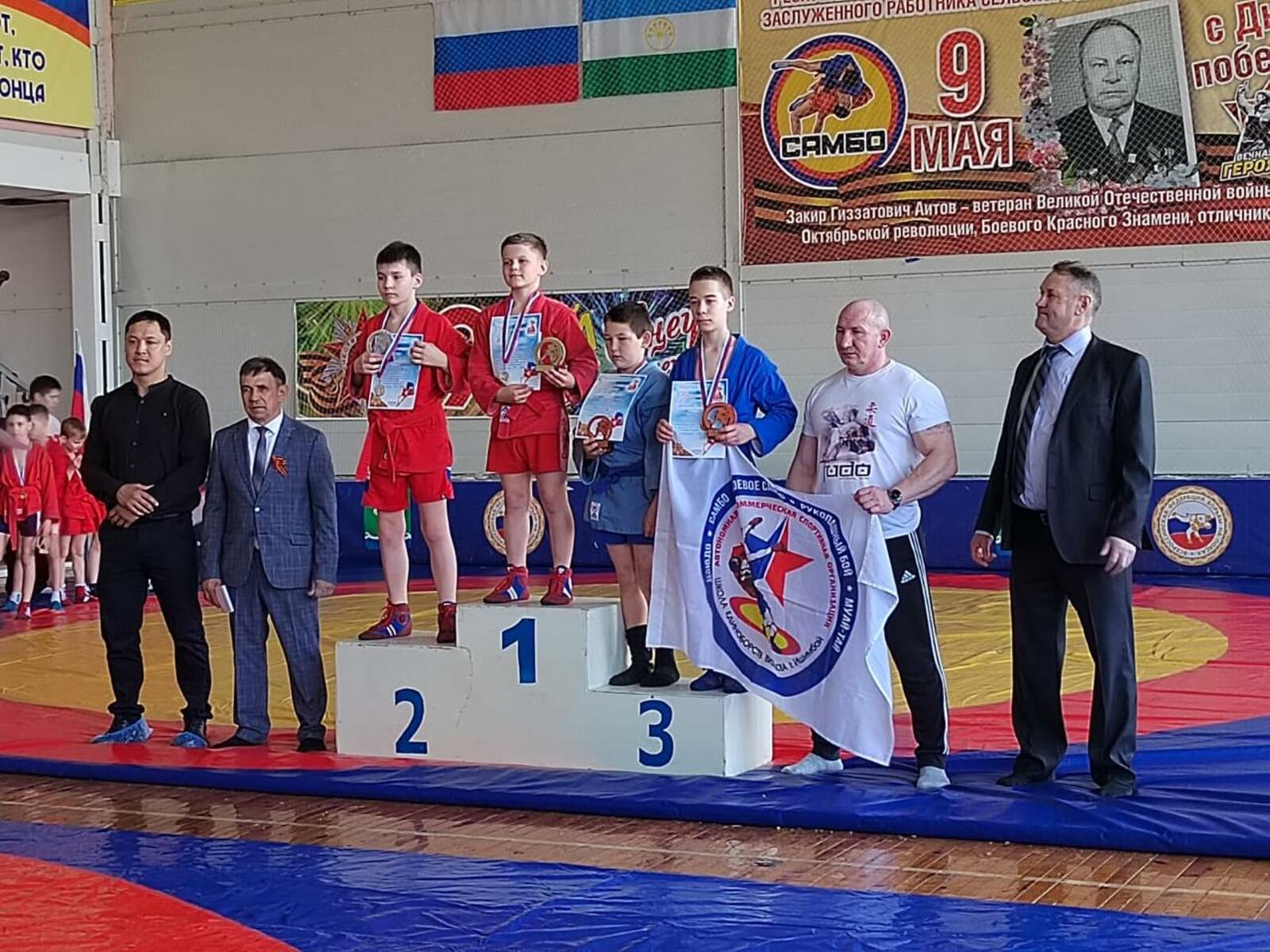 В Мелеузовском районе состоялся турнир по самбо памяти фронтовика Закира Аитова