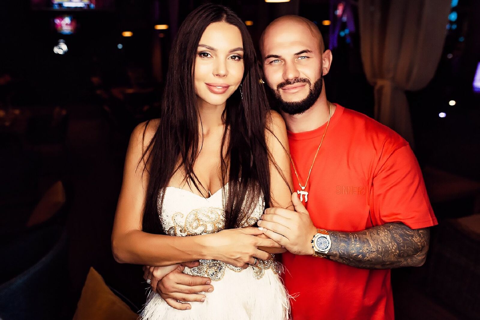 Самойлова и Джиган официально развелись: суд утвердил мировую