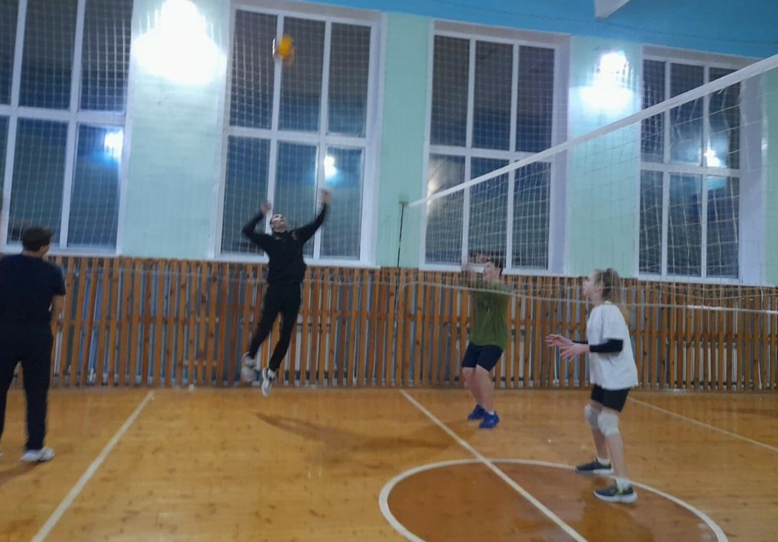 Волейбольный турнир состоялся в селе Воскресенском