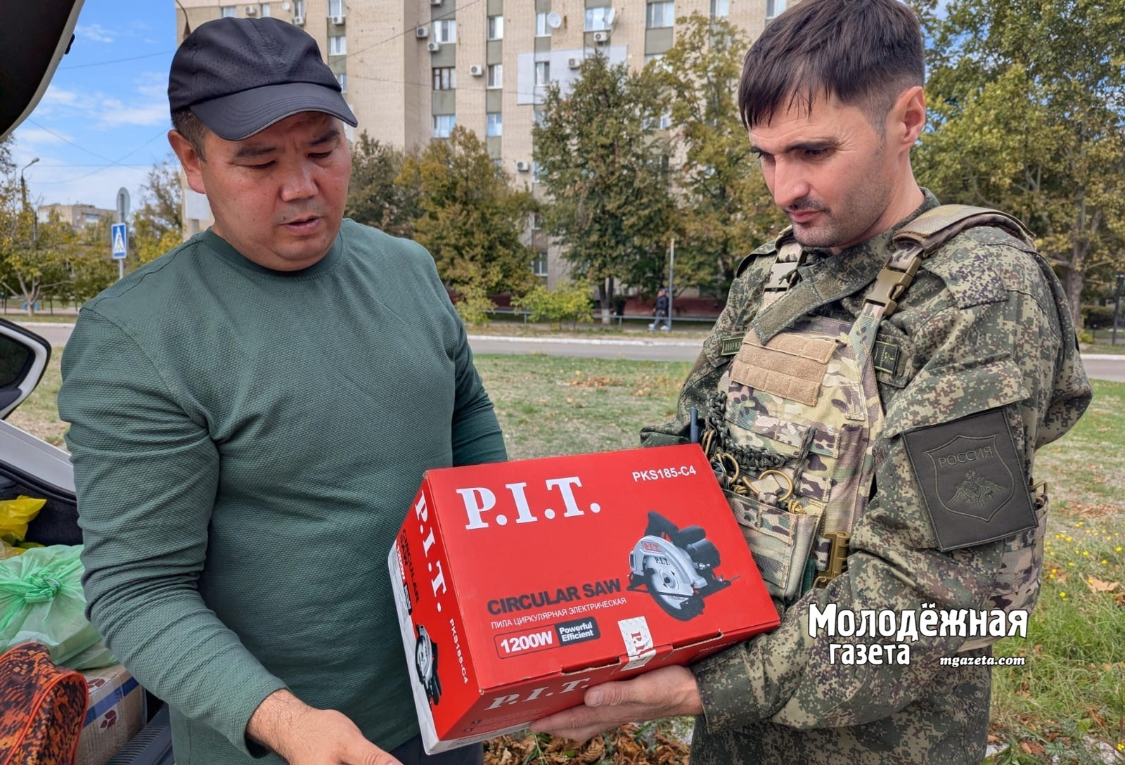 Журналисты из Уфы доставили гуманитарный груз бойцам-землякам в Запорожской обла