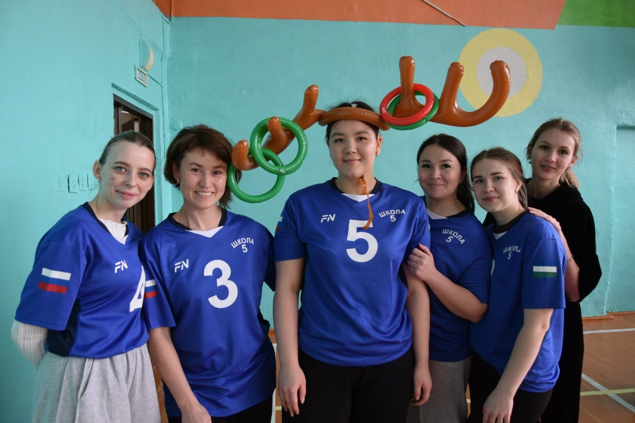 В Мелеузе перед 8 Марта вновь прошёл яркий спортивный "Шумный девичник"