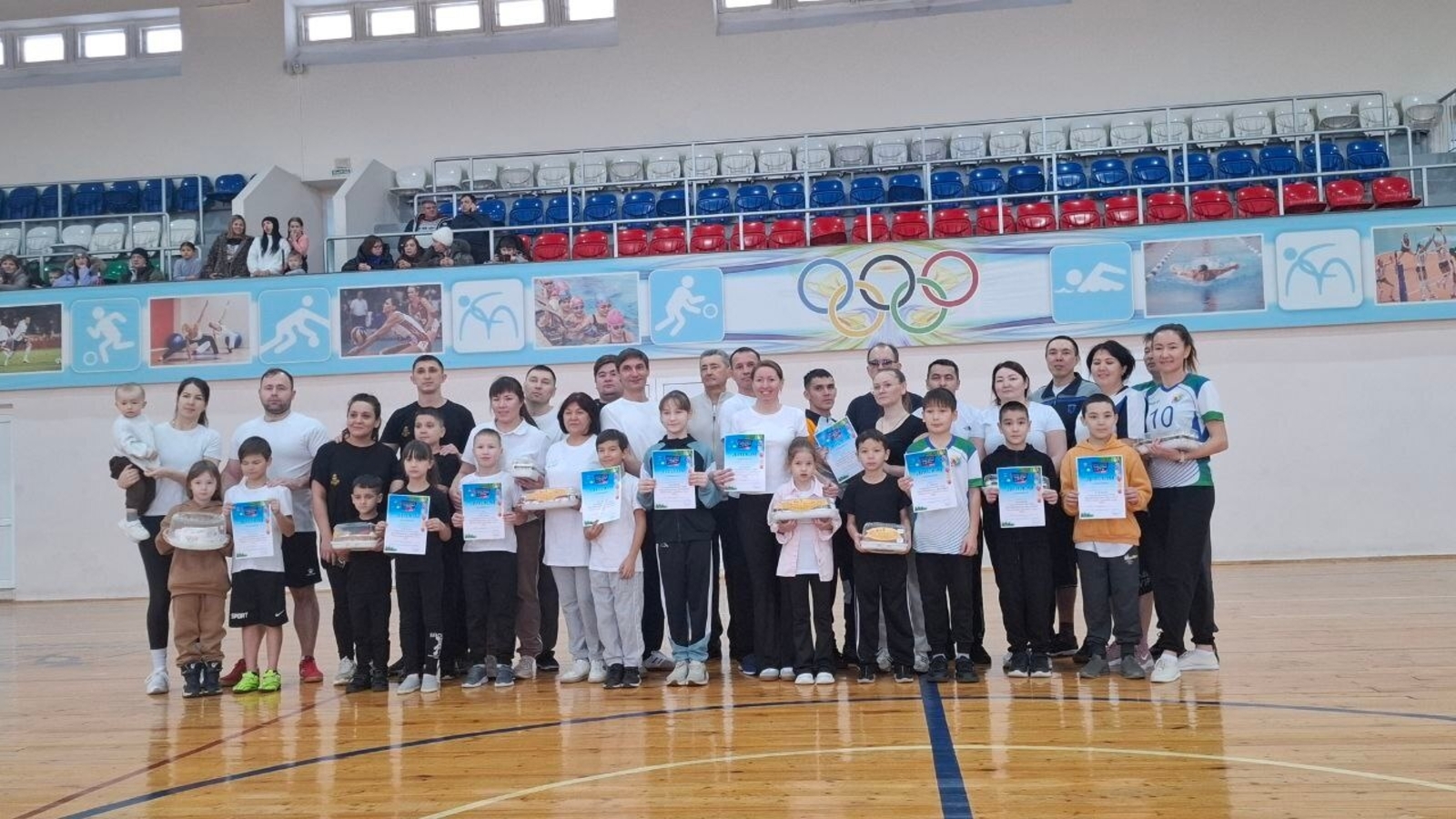 В Мелеузе прошли «Новогодние семейные игры-2026»