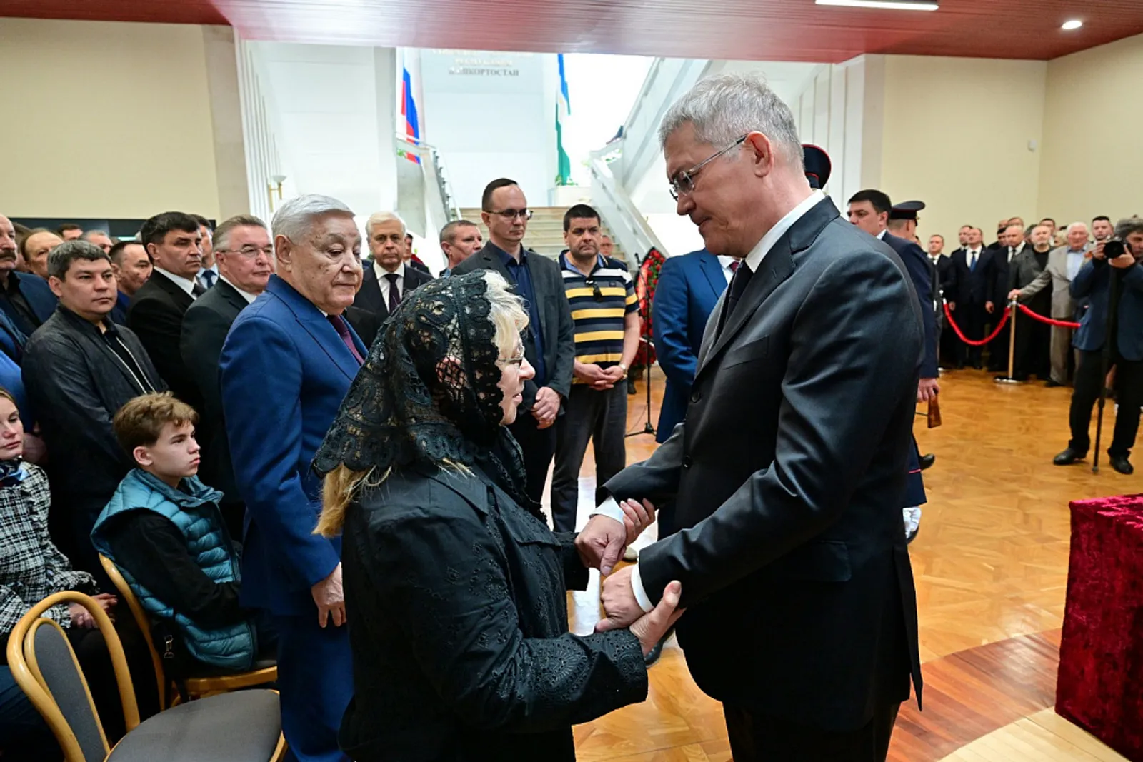 Радий Хабиров принял участие на церемонии прощания с Константином Толкачевым