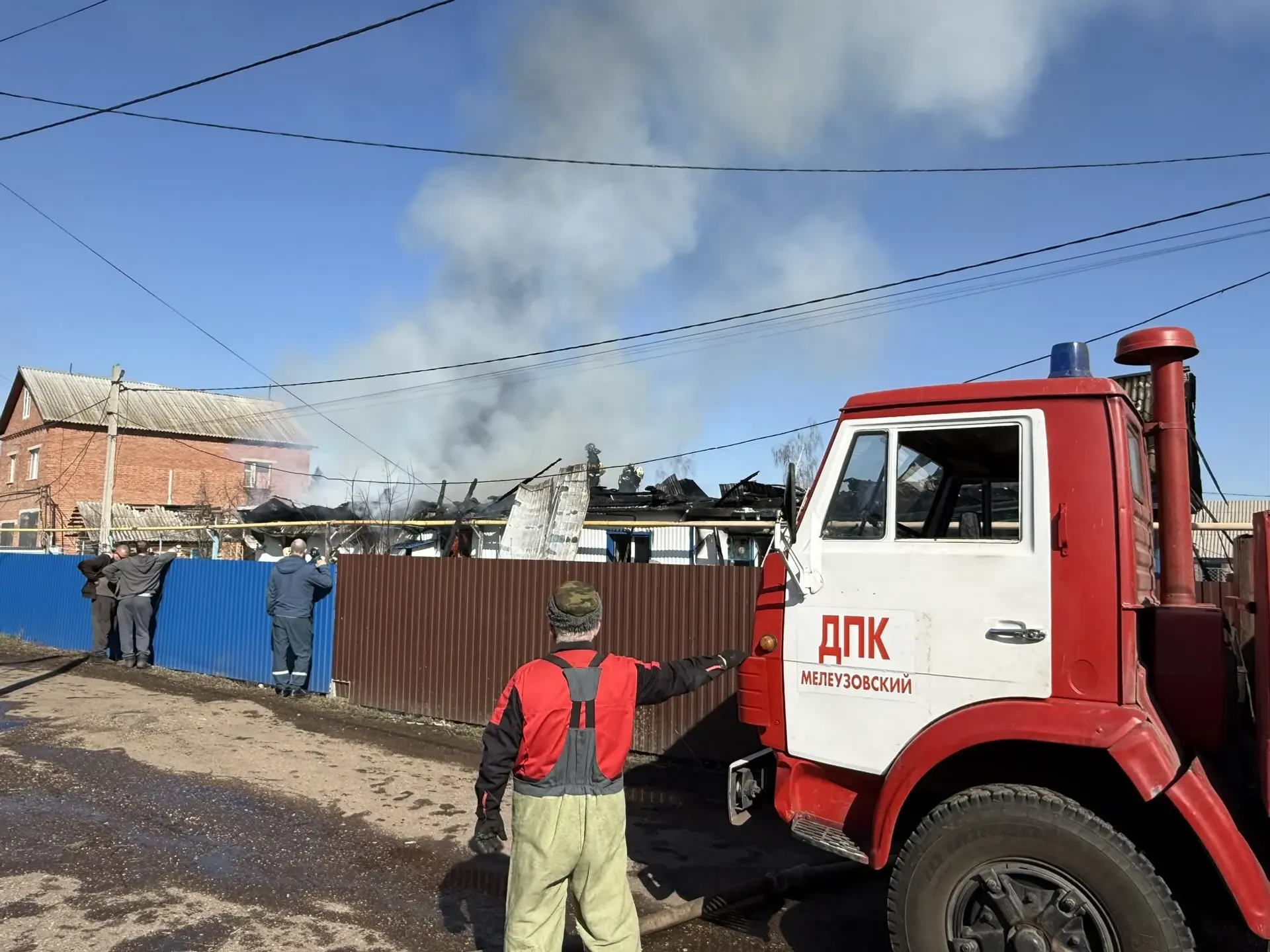 В Мелеузе в ходе тушения пожара в жилом доме обнаружено тело пенсионерки