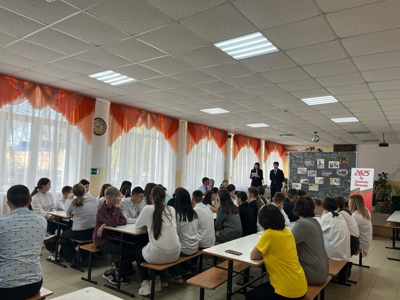 Ученики школы в Корнеевке Мелеузовского района провели "Вахту памяти"