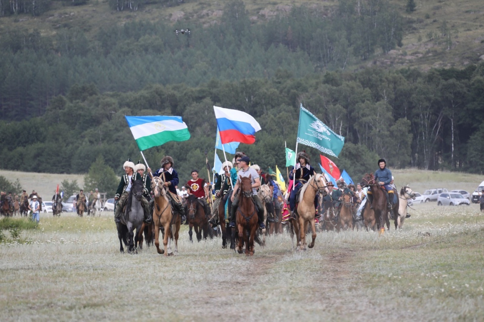 На парад башкирских лошадей в Баймакском районе собрались гости из разных уголков России и даже из-за рубежа