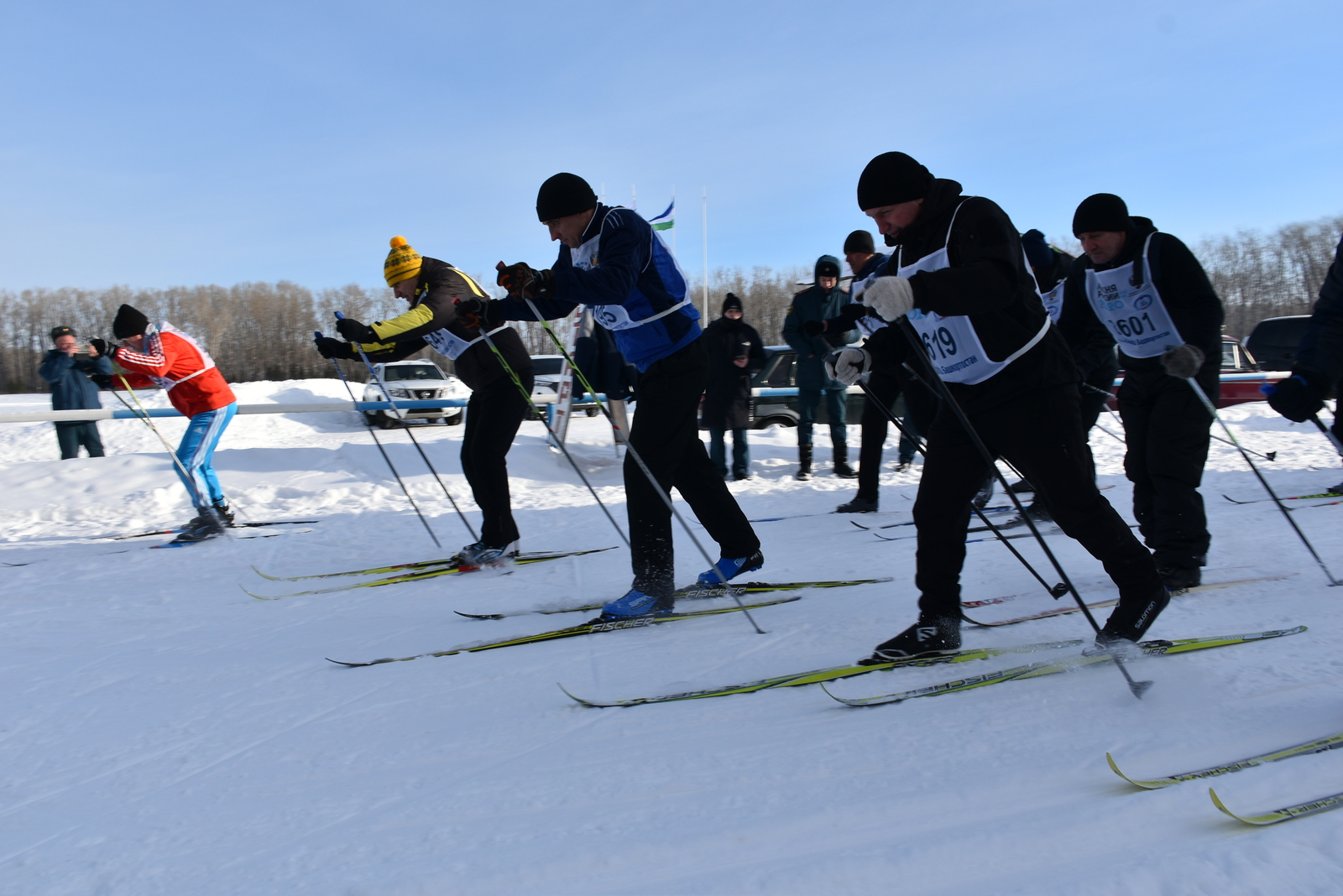 В Мелеузе состоялся зональный турнир по лыжным гонкам среди сотрудников МЧС