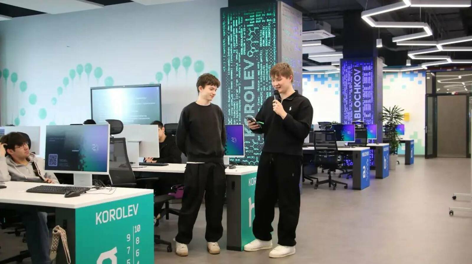 В Уфе прошел масштабный лекторий по ИИ