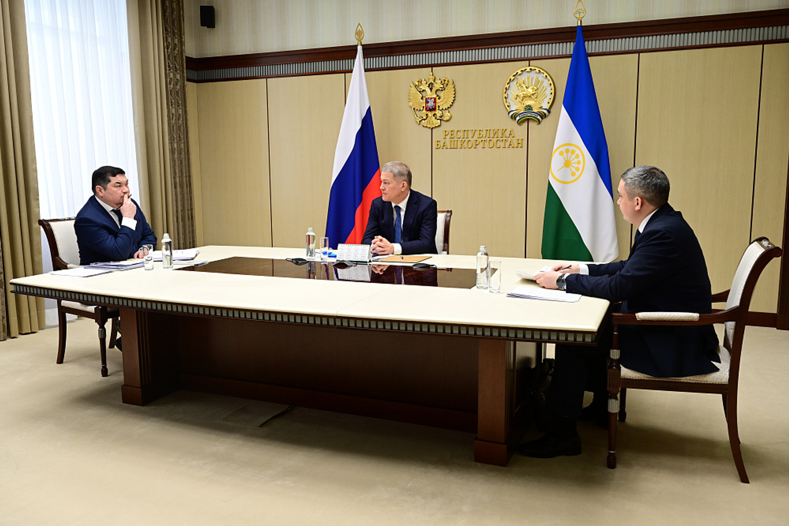 Радий Хабиров принял участие в совещании Дмитрия Чернышенко