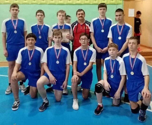Волейболисты и волейболистки из Воскресенского - серебряные призёры