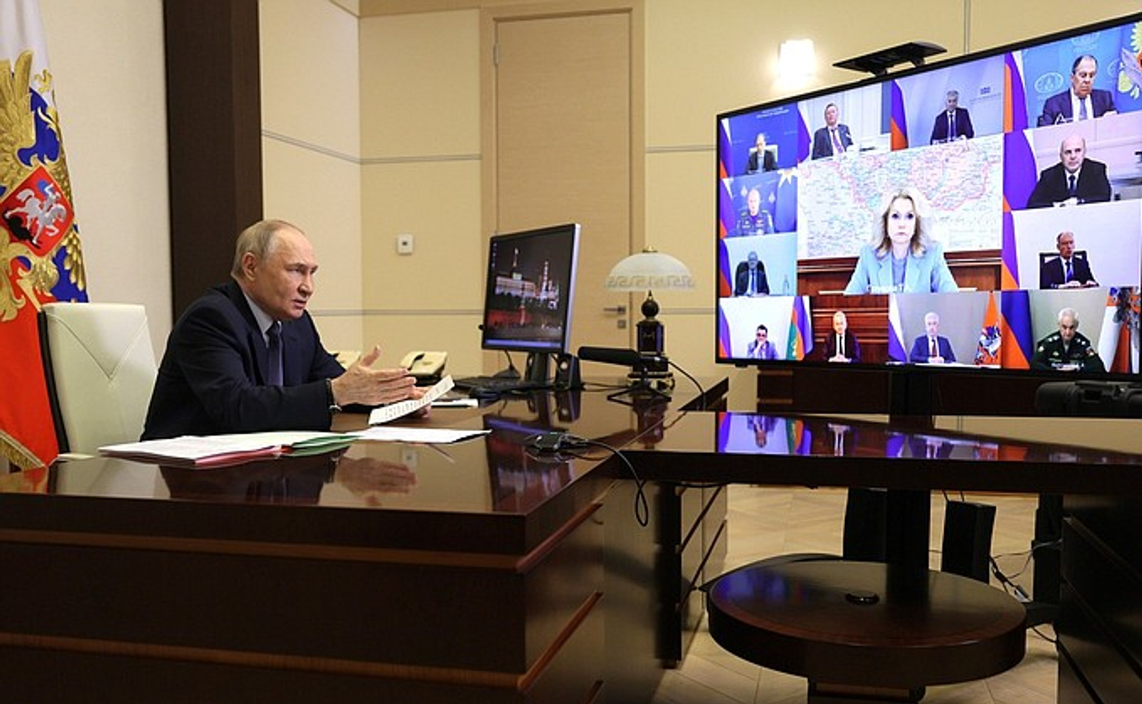 Владимир Путин провёл заседание Совета Безопасности Российской Федерации