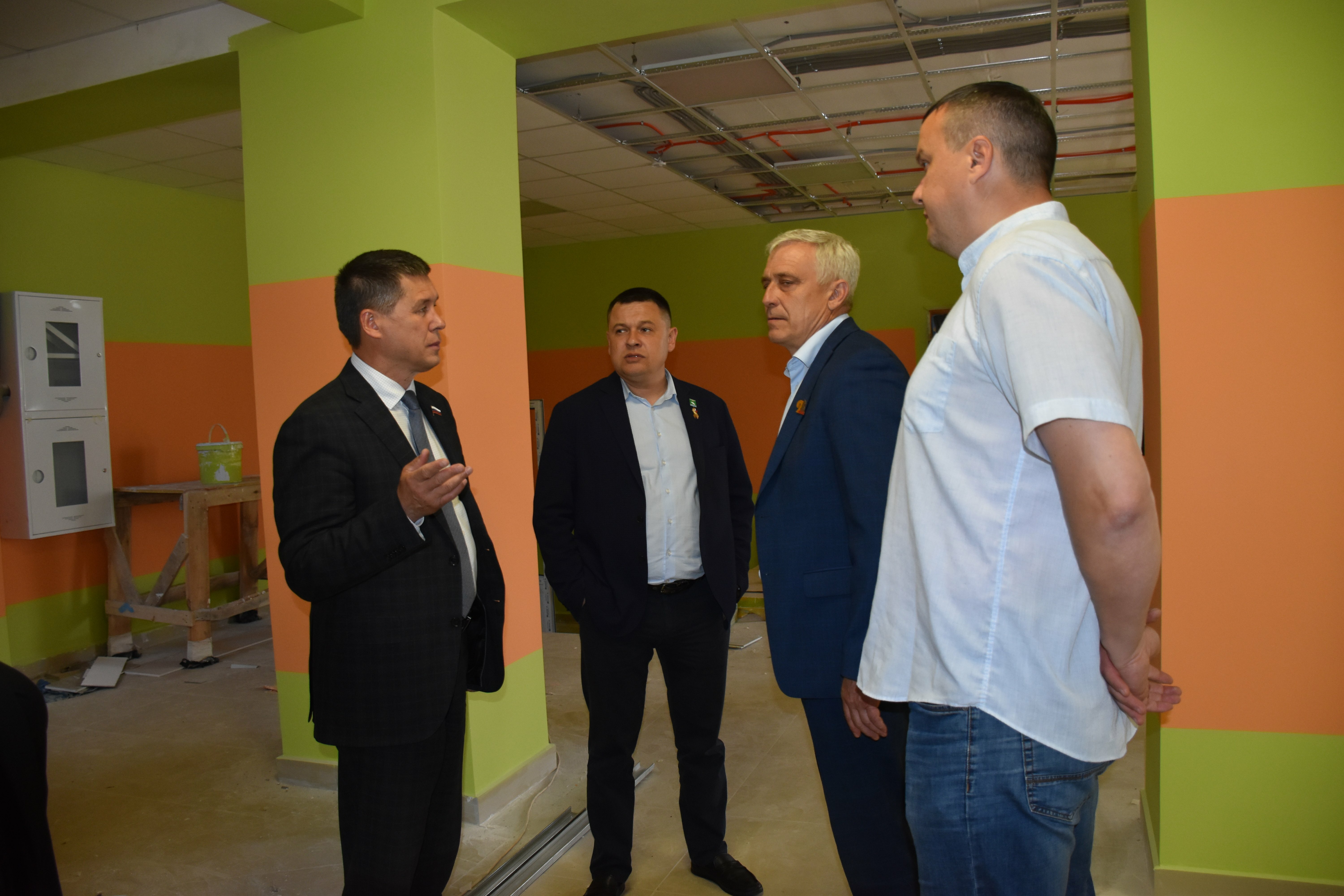 Депутат Госдумы Зариф Байгускаров посетил Мелеузовский район с рабочим визитом