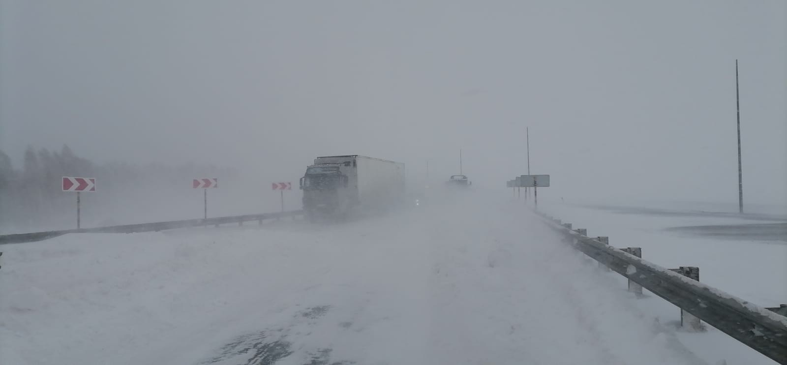 Трасса Уфа-Оренбург в Мелеузовском районе временно закрыта, как и ряд других автодорог Башкортостана