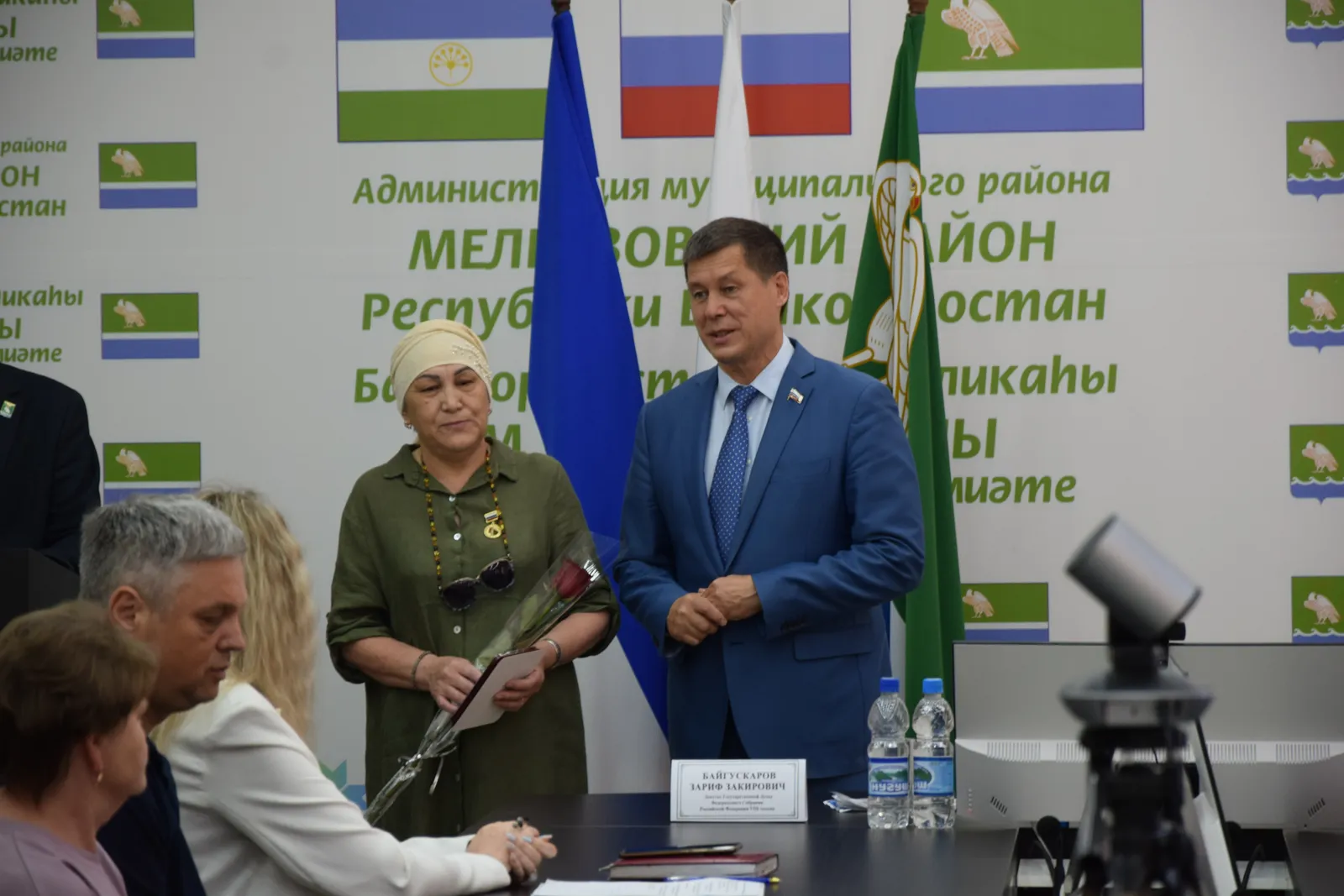 Сегодня в Мелеузе Башкирии работает депутат Госдумы Зариф Байгускаров