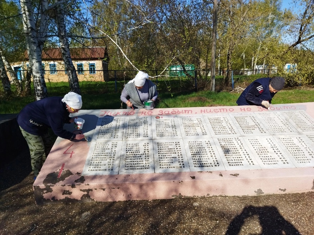 В селе Богородском Мелеузовского района вспомнили строительство монумента Славы