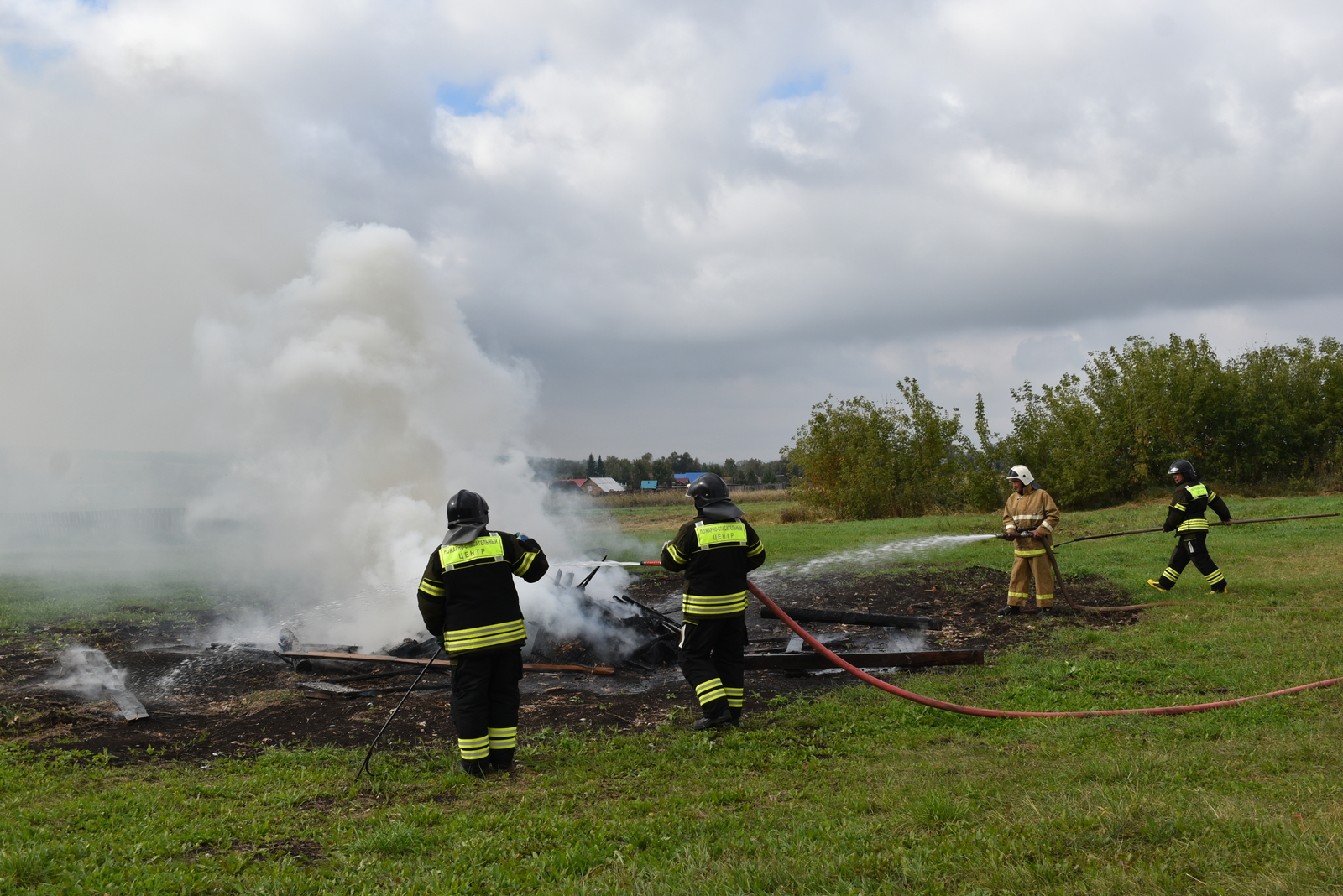 Мелеузовцам сотрудники МЧС напоминают, что отопительный сезон чреват пожарами
