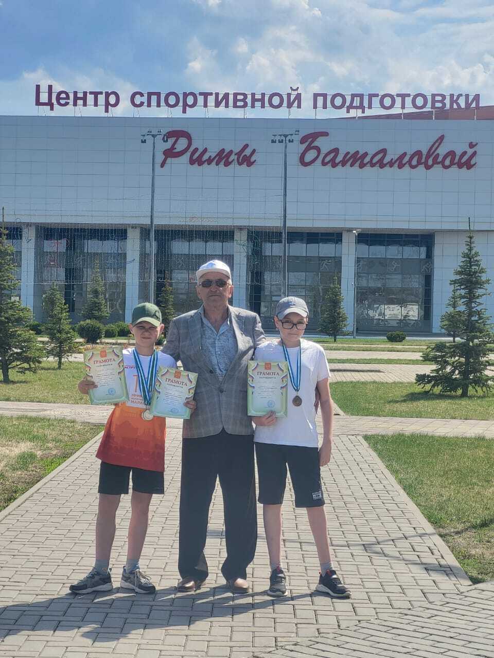 Особые легкоатлеты из Мелеуза взяли медали на республиканском первенстве