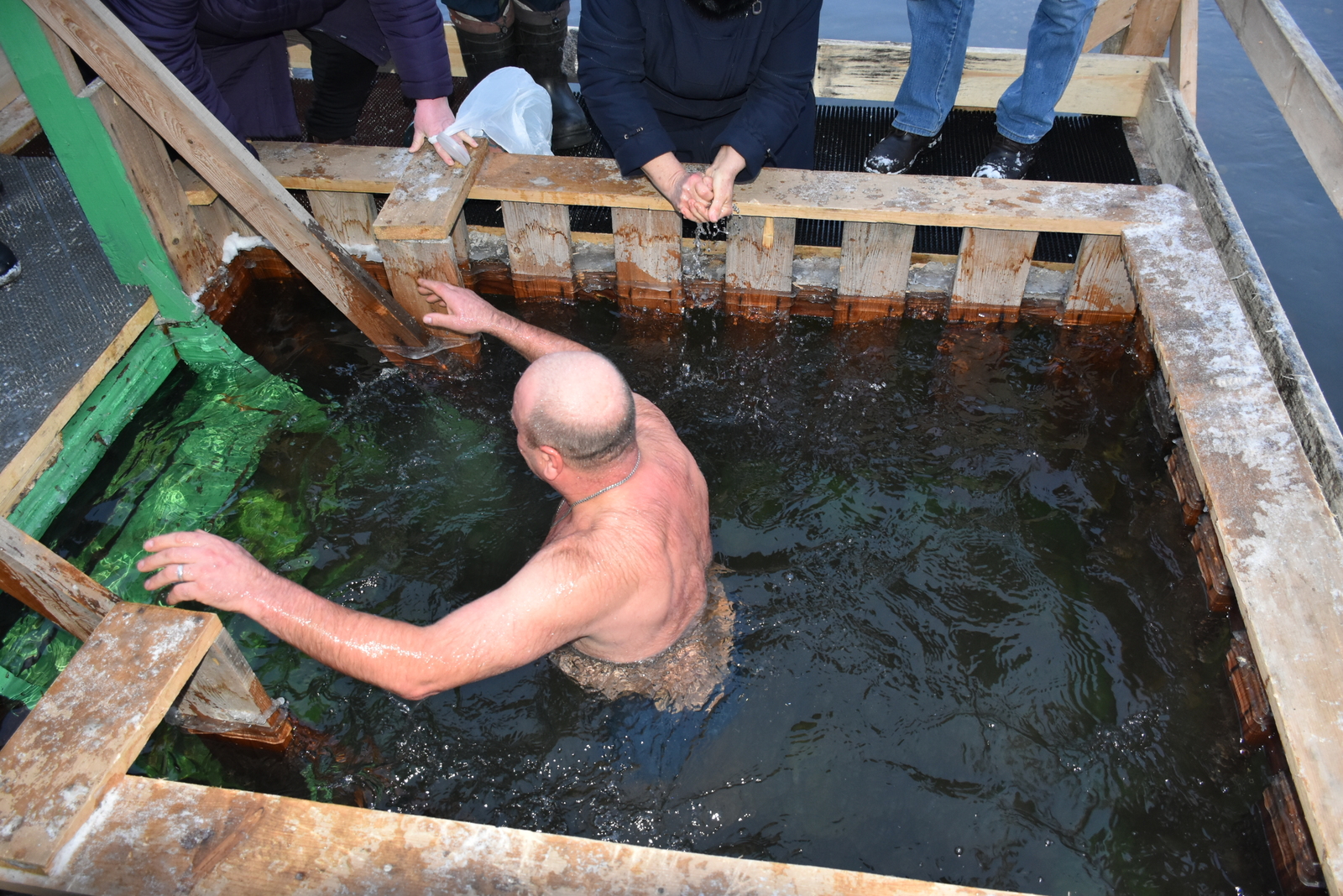 В Мелеузе и Мелеузовском районе были определены места для крещенских купаний