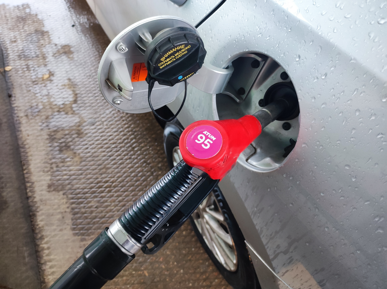 Весна в Башкирии началась с роста цен на бензин