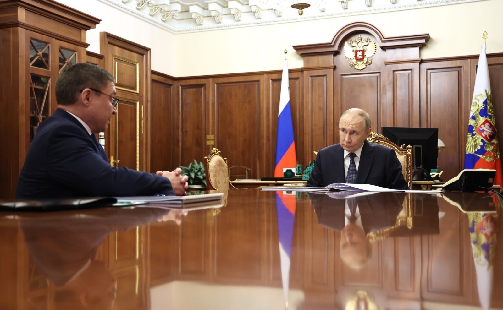 Владимиру Путину доложили о вовлечении участников СВО в выборы