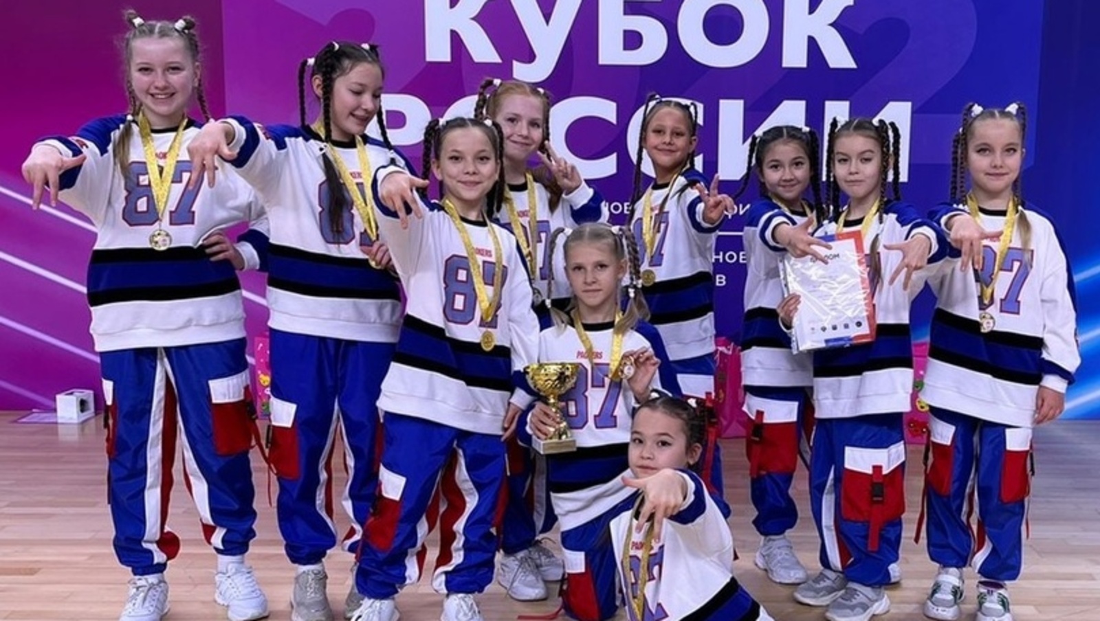 Юные мелеузовские спортсменки стали в Москве чемпионками России