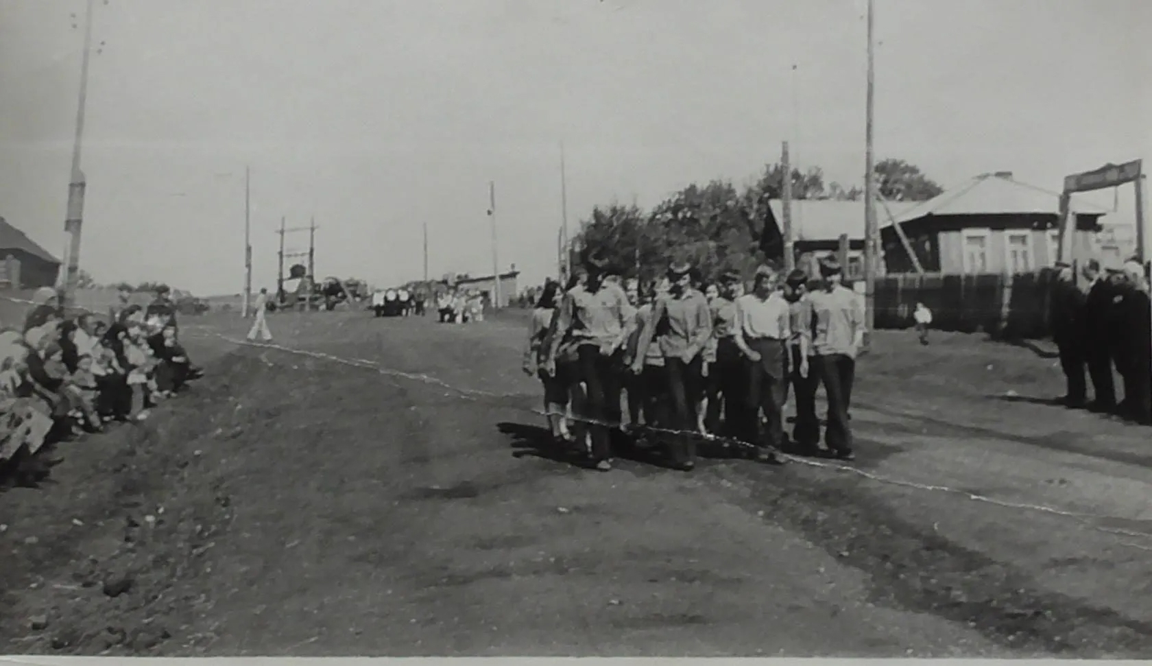 В Мелеузовском районе Башкирии сельская школа отметила 140-летие