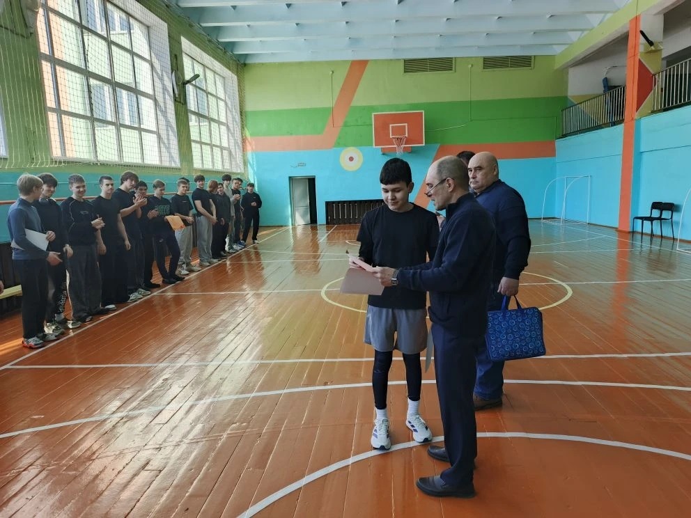 "А ну-ка, парни!" в Мелеузе выявили ловких и смелых ребят