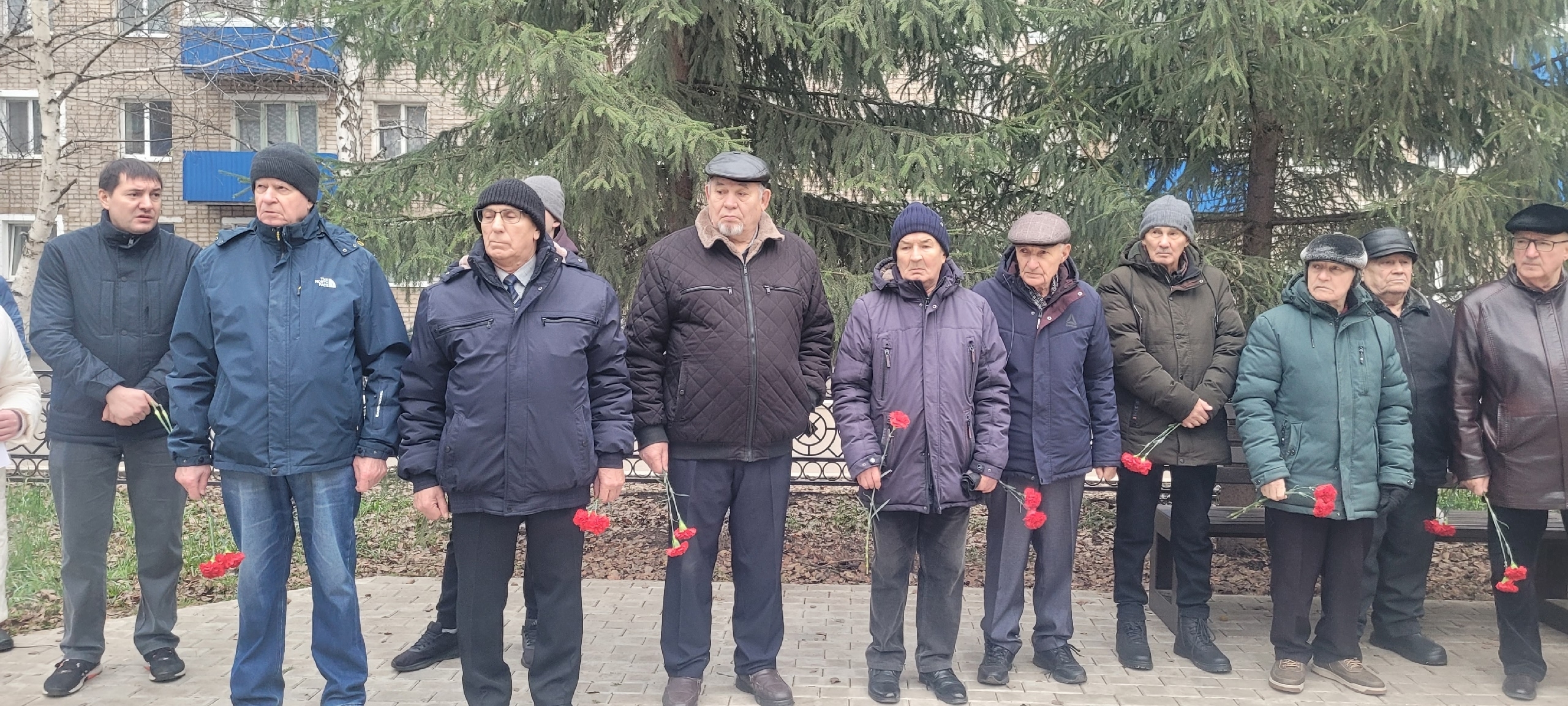 В Мелеузе почтили память ликвидаторов Чернобыльской аварии