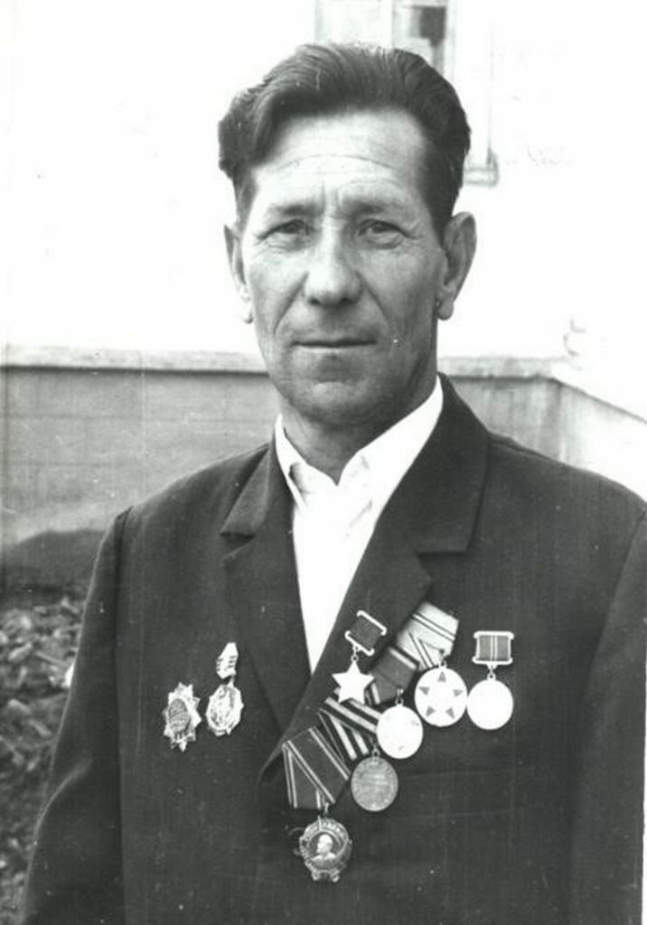 Вечная слава героям Мелеузовского района: вспомним земляков