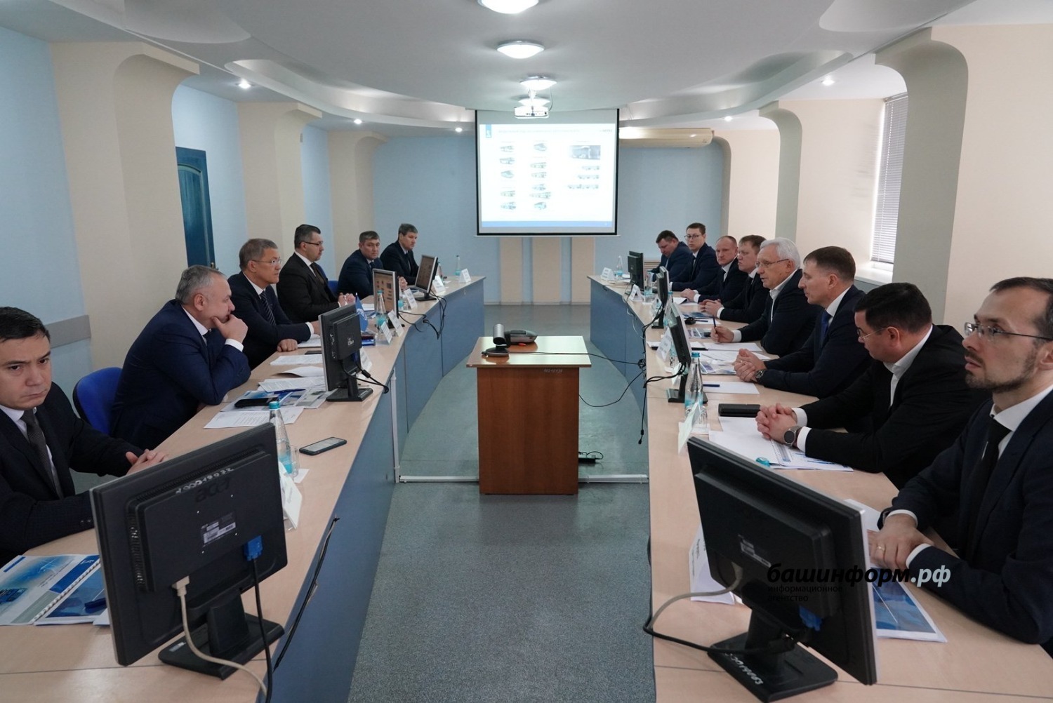 «КамАЗ» намерен создать новые предприятия в Башкирии