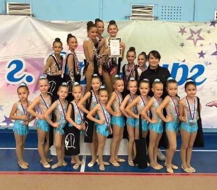 Юные гимнастки из Мелеуза успешно выступили в Оренбурге