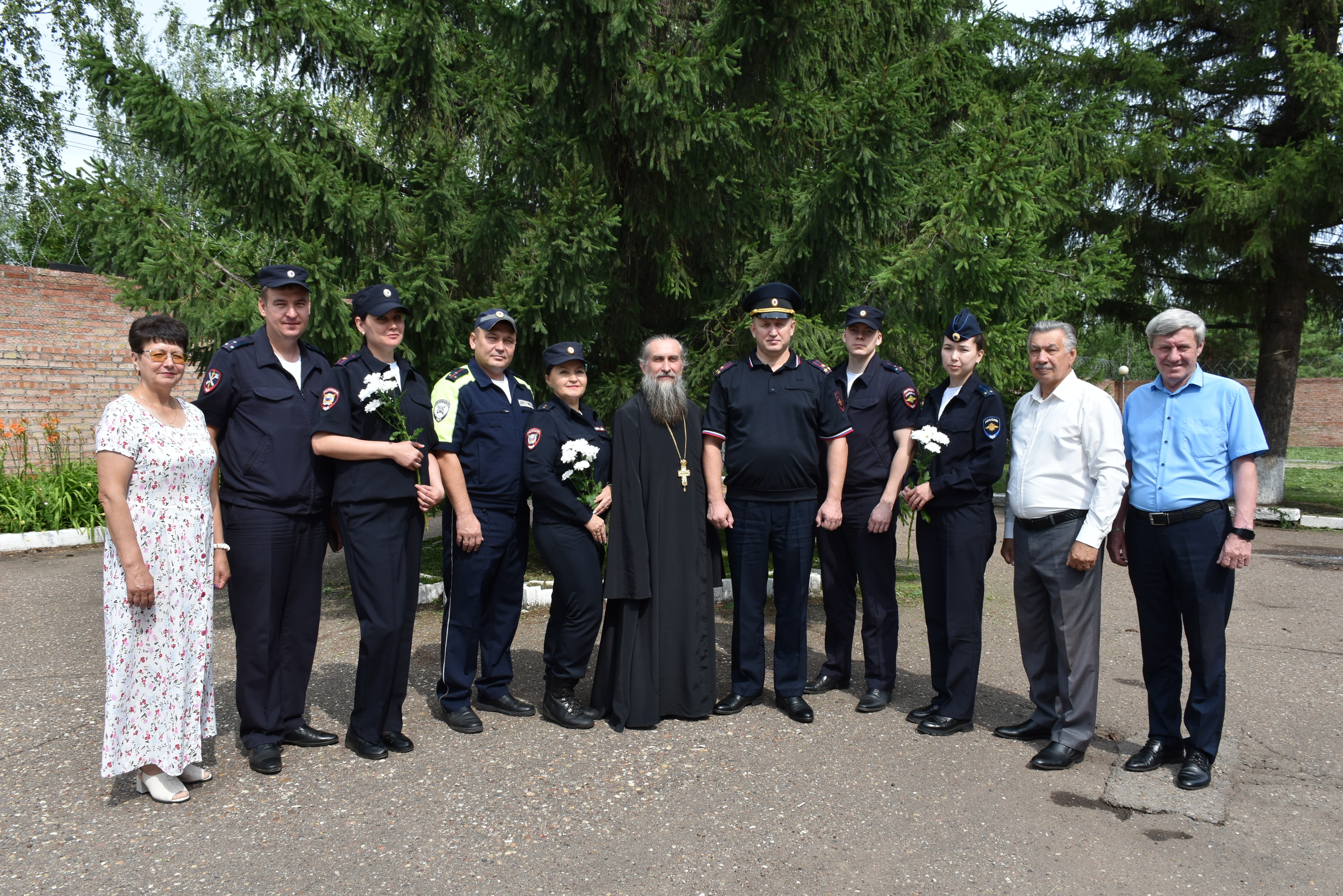 В Мелеузе семейные пары сотрудников МВД отметили День семьи, любви и верности