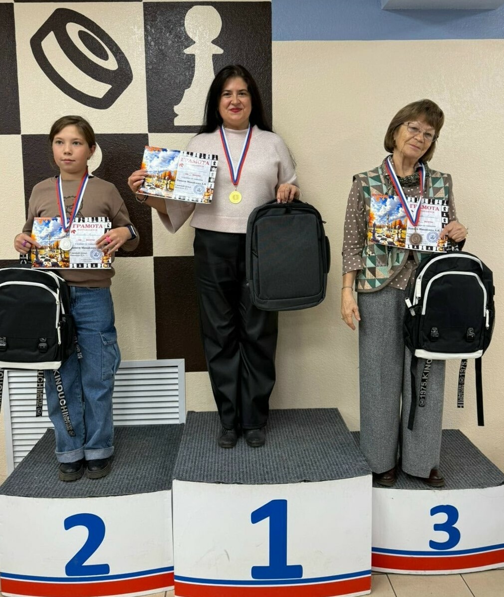 Мелеузовские шахматисты в честь Дня Республики участвовали в двух турнирах