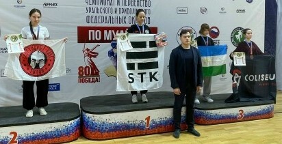 Мелеузовские боксёры завоевали серебро и прошли отбор на первенство России