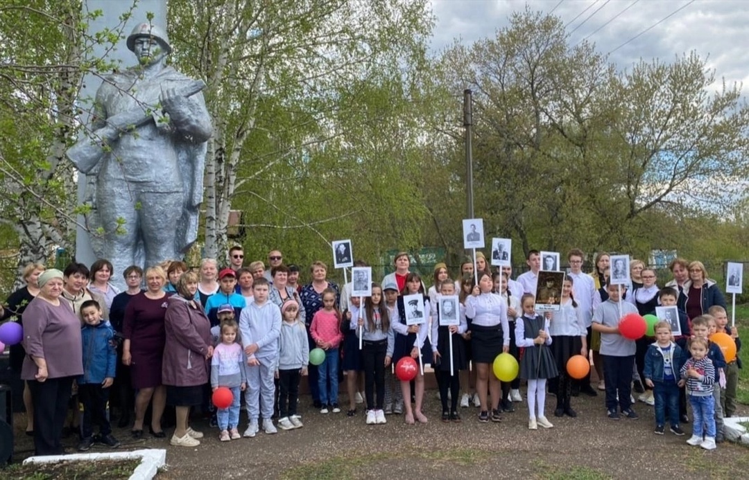 В селе Богородском Мелеузовского района вспомнили строительство монумента Славы